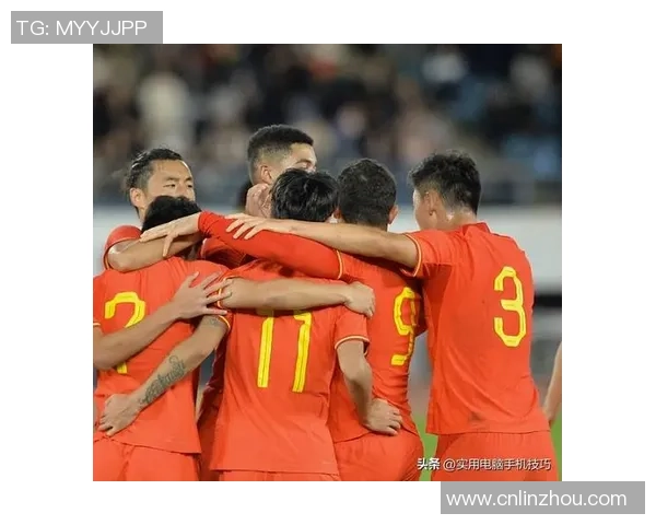 国足球星年薪突破70万元引发热议 成为足球行业薪资新标杆