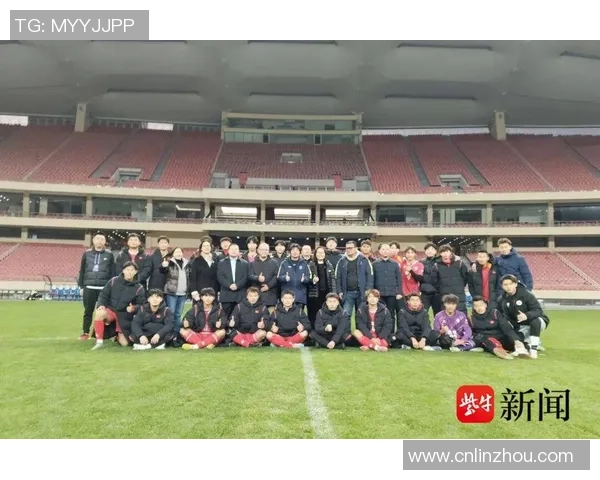 足球巨星真情寄语温暖球迷共迎绿茵盛宴共享胜利喜悦