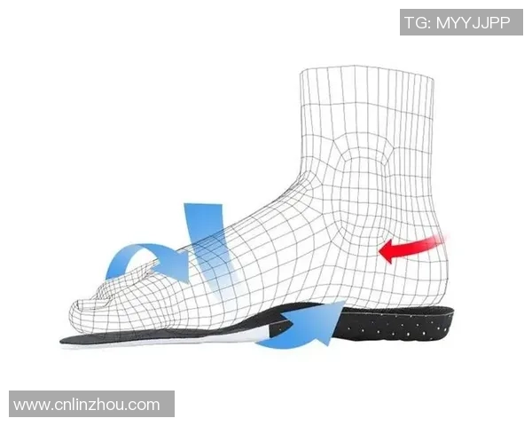 足球球星专属定制鞋垫打造舒适运动体验提升球场表现